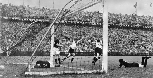 Историја - видео: Ако се неко усуди да вам каже да је фудбал "само" игра...