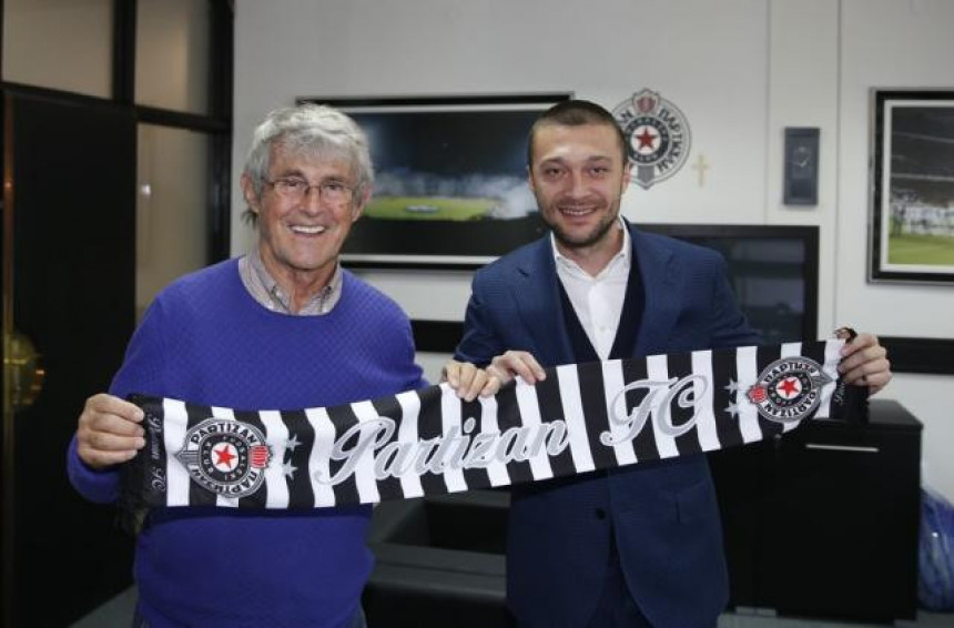 Legendarni Bora Milutinović posjetio Partizan!