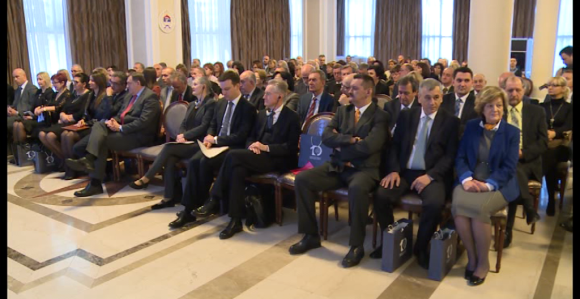 Notarske naknade još na čekanju