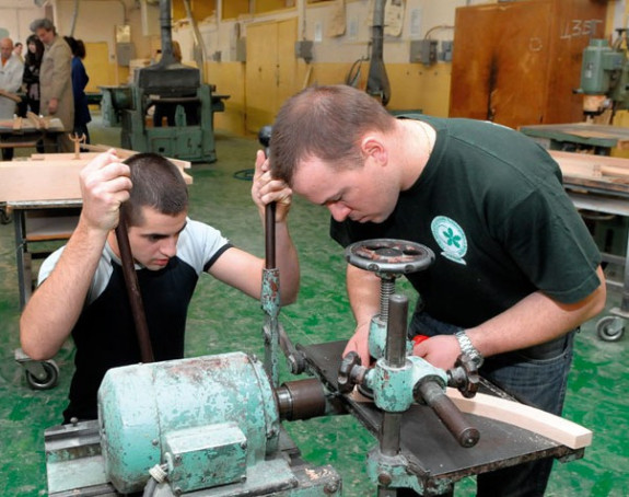 Zanatom do bržeg zaposlenja u RS 