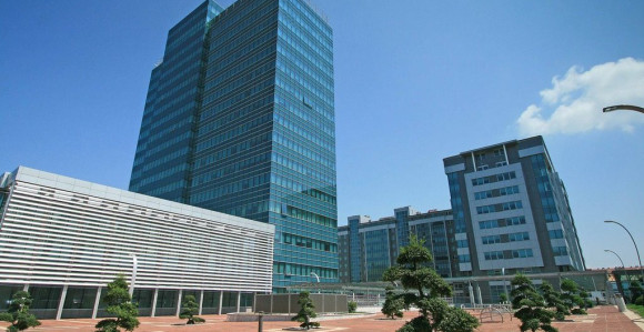 Sud nenadležan u sporu protiv Vlade