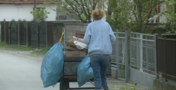 Sjaj siromaštva i bogatstvo tame