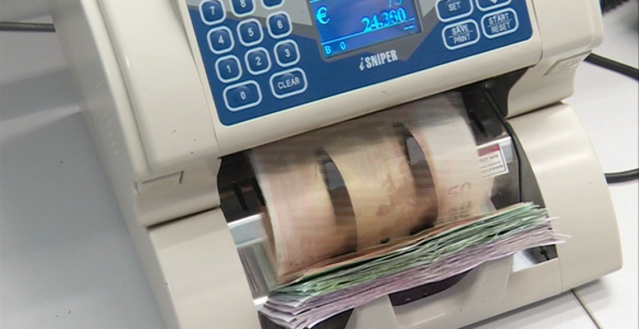 Sprema li se bankrot Srpske?