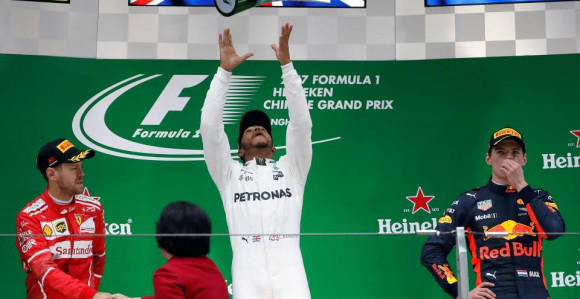 Hamilton: Najneizsvesnija borba za titulu!