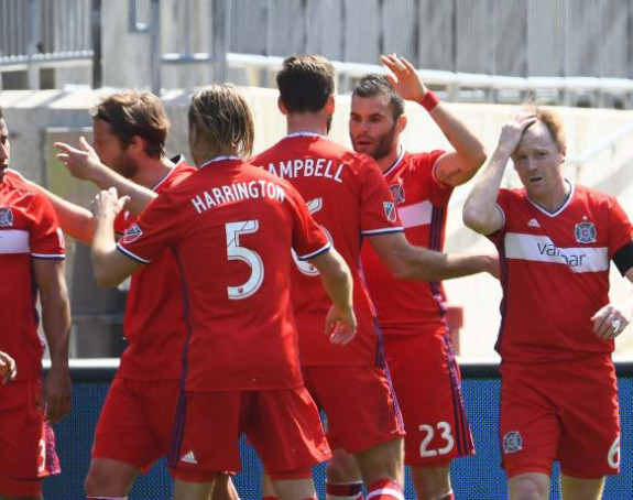 Video - Javili se ''naši iz Čikaga'': Nikolić donio pobjedu Paunoviću!