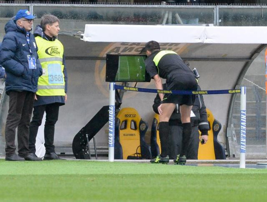 "VAR je napravio 16-18 grešaka samo u Italiji ove sezone!"