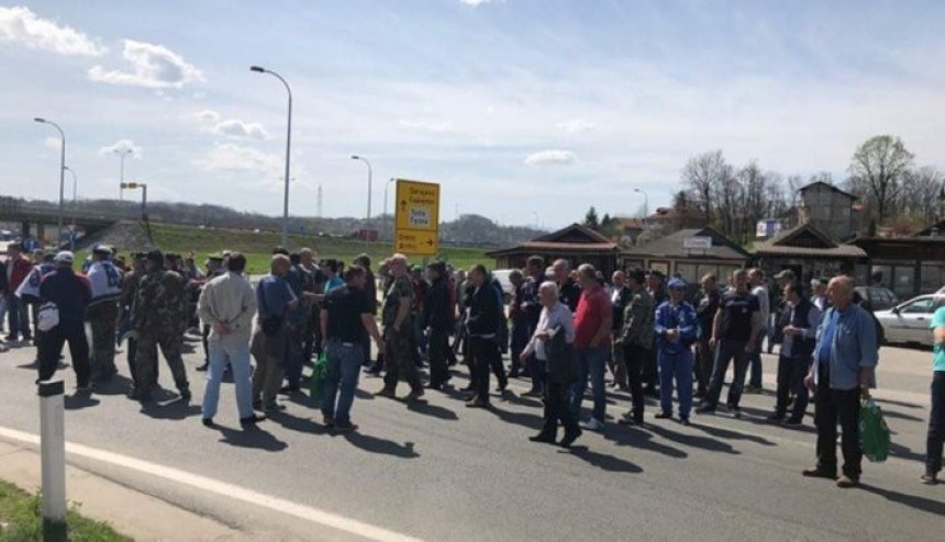 Borci ostaju pri svojim zahtjevima