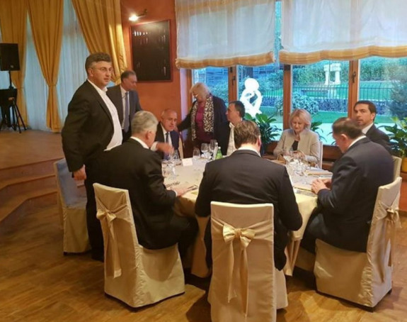 Gdje je priredio večeru Čović?