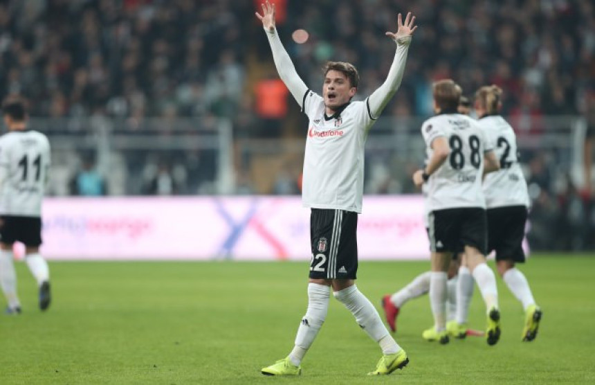 Nevjerovatni Adem Ljajić: Ovo je bila naša noć!