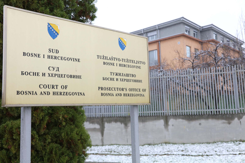 Ukinut pritvor, uvedena zabrana