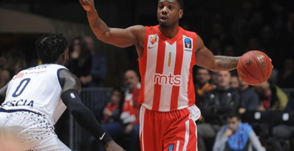 Regland je imao intervenciju na koljenu!