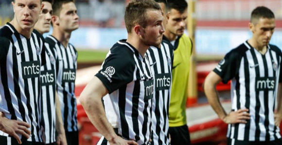 Priča: Partizanov neobjašnjivi raspad...