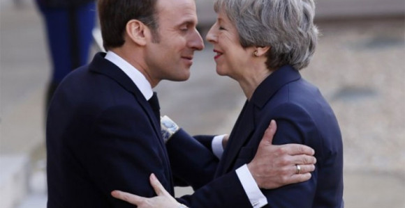 Меркел: Могуће одложити Брегзит