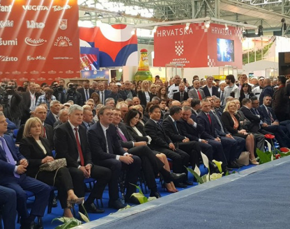 Vučić na otvaranju sajma privrede 