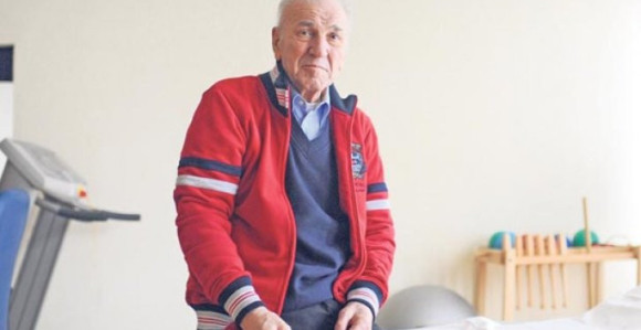 Bati Živojinoviću hitno operisana noga