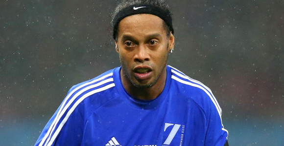 Vraća se - Ronaldinjo!