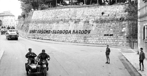 Privedeni zbog grafita: "Smrt fašizmu - sloboda narodu"