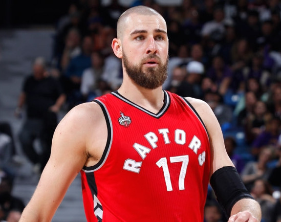 NBA: Valančunas ne igra do kraja serije s Hitom!