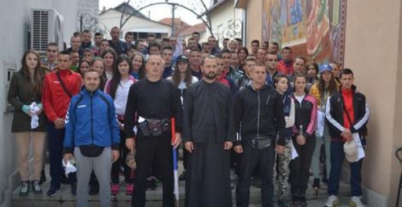 Iz Nevesinja pješke do Ostroga