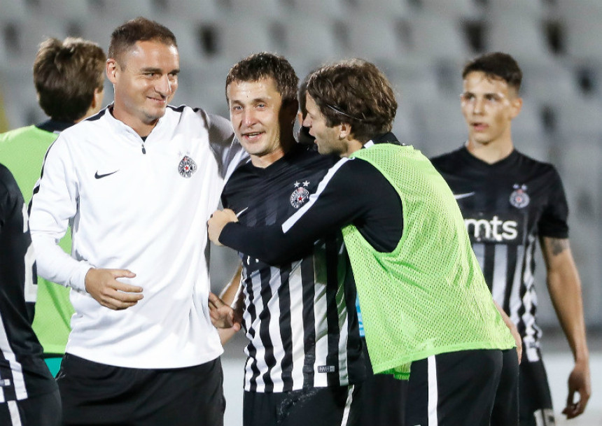 Legendarni Ilić u 90. za Partizanovo finale!