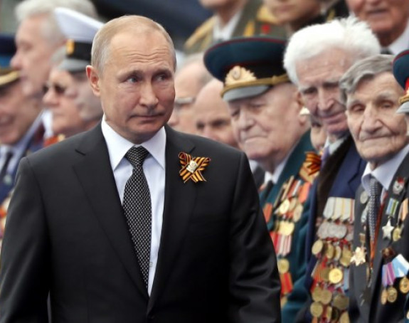 ''Besmrtni puk u čast pobjednika''