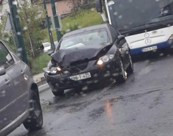 Kilometarske kolone na ulazu u SA