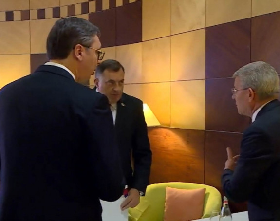 Vučić između Dodika i Šefika  