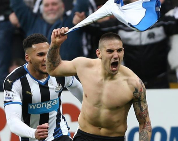 Mitrović bira između Čempionšipa i Lige šampiona...?!