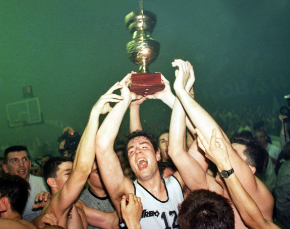 Video: Partizan je prije dvije decenije "okrenuo" u finalu! Od 0:2 do 3:2...