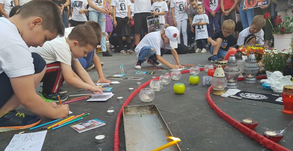 Počela "Obojena revolucija" 