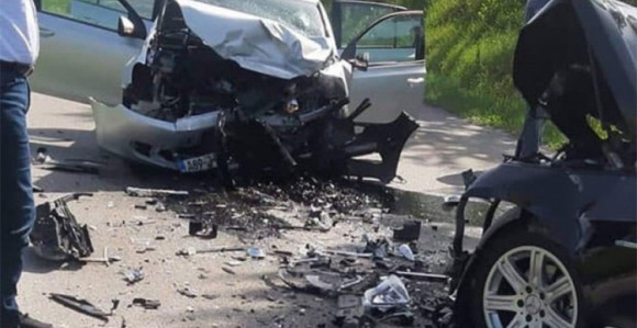 Strašna nesreća: Poginuo vozač