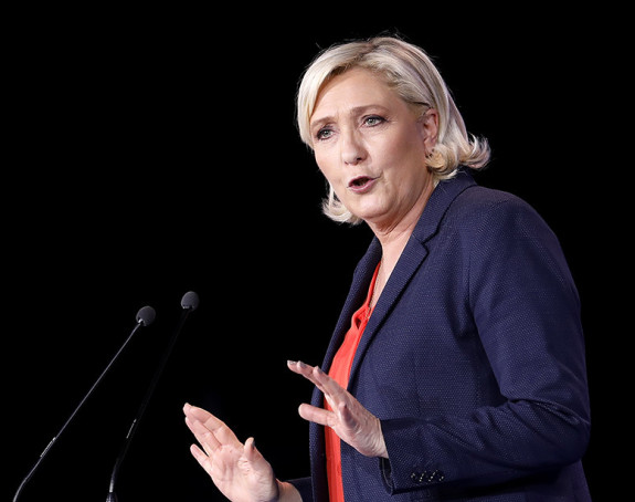 Le Pen: Poštovati integritet Srbije 