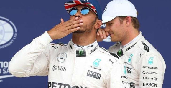 F1: Hamiltonu pol na Silverstonu!