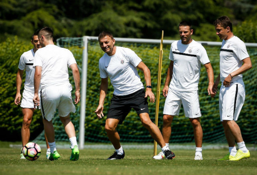 Ovo nikad nije bilo: Nekad završavali, sad počinju sezonu!