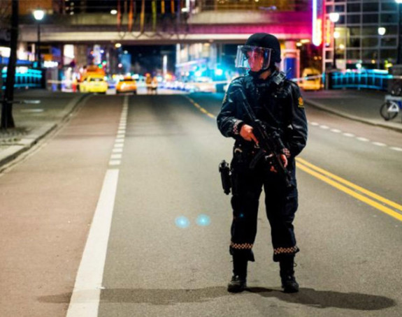 Pucnjava ispred kluba u Oslu