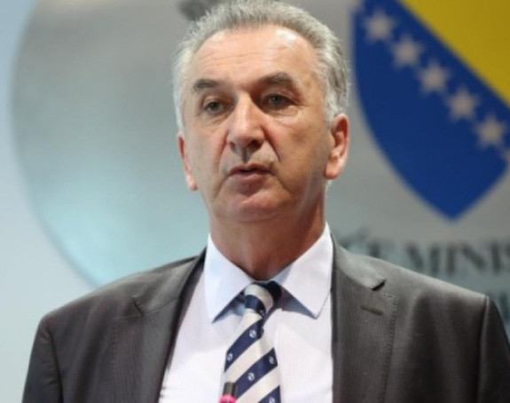 Ojačati saradnju sa Španijom 