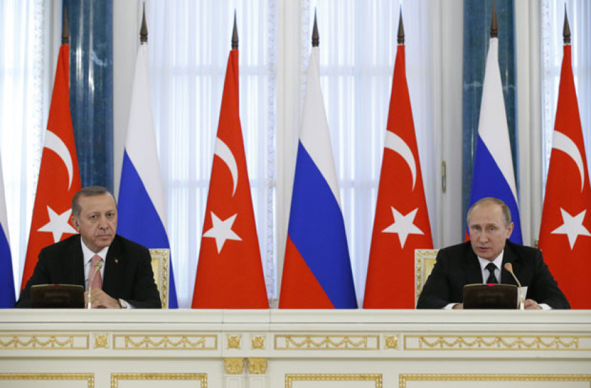 Turski pad na koljena, pokajnički kod Putina