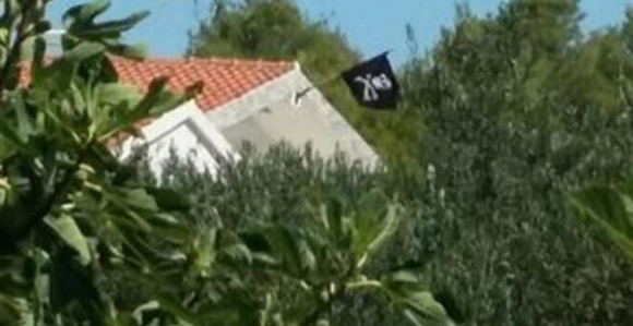 Zbog piratske zastave optužen da je četnik