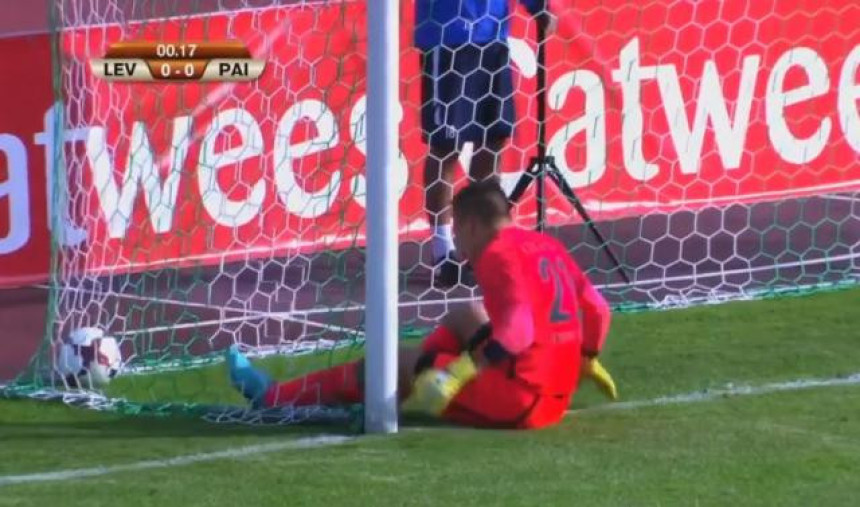 Nisu pipnuli loptu, a poveli poslije 15 sekundi!