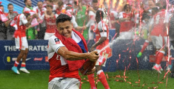 Arsenal bez Sančesa protiv Lestera u petak!