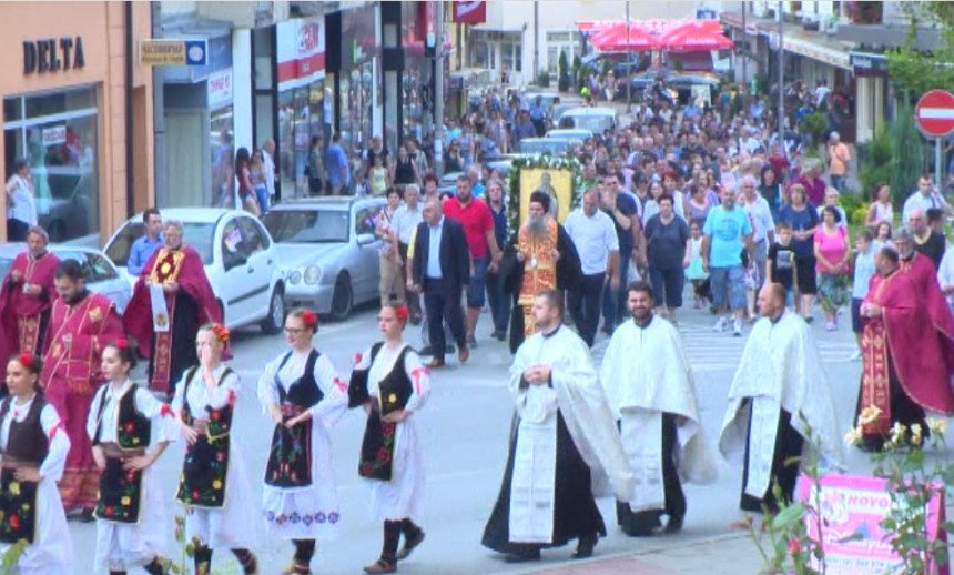 Zvornik slavio Sv. Petku Trnovu