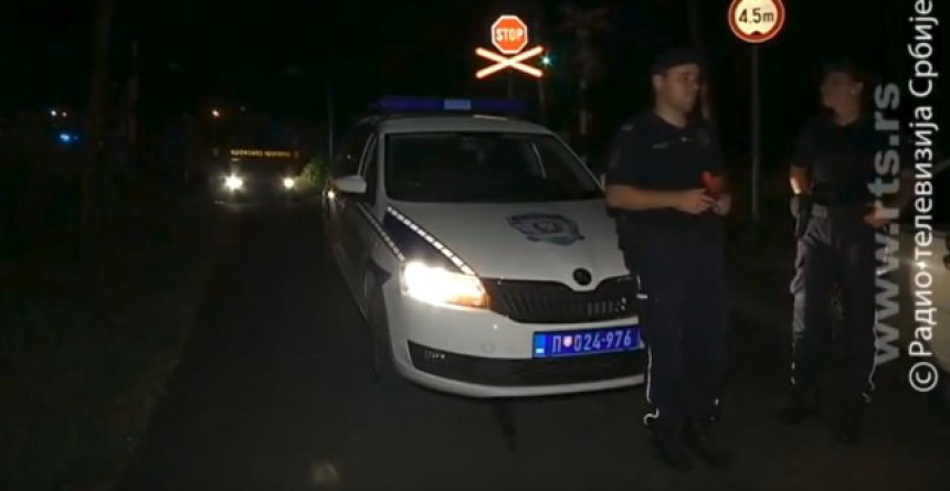 Blokiran voz sa 180 putnika