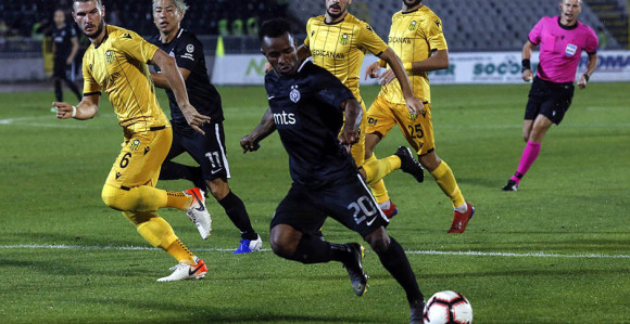 Navijači Partizana mu skandirali, a Suma ljut - na sebe!