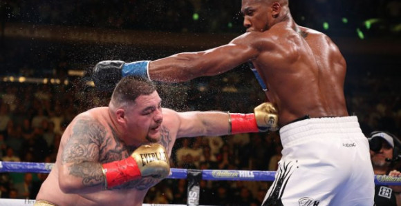 Revanš Džošue i Ruiza u decembru u Arabiji!