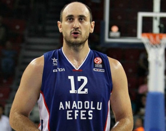 Nenad Krstić završio karijeru zbog povrede?!