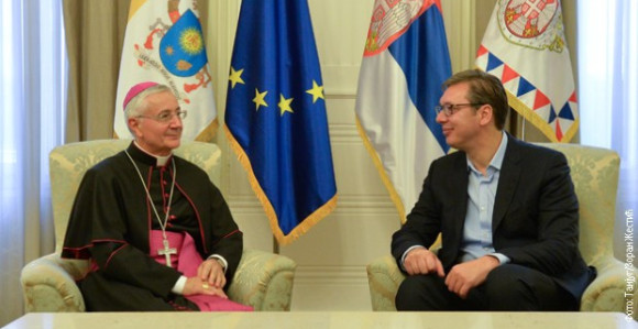  Papa pozvao Vučića da posjeti Vatikan