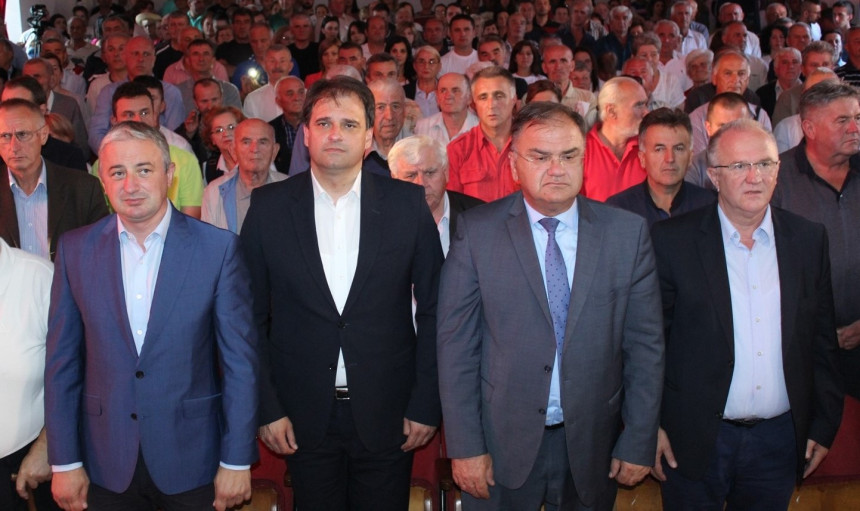 SzP: Šansa da bahata vlast ode!