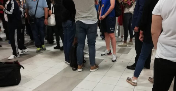 Zlatne djevojke svečano dočekane u Beogradu