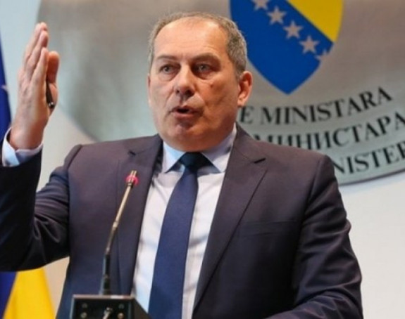 Mektić poručio ambasadoru: ''Uradi nešto...''