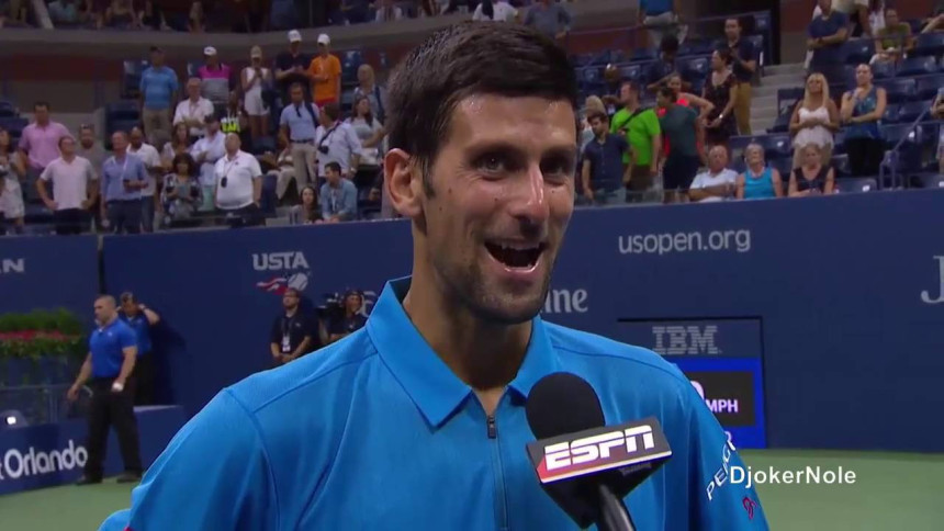 Video - Navijači poslali poruku Đokoviću: Nole, vratićeš se još jači!